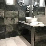 Apartment Serenita Ermones